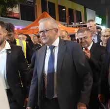 Albanese was at Lakemba last night. He and Jodie. The roads were closed for Muslim men to pray. 

The Australian PM said "this is Australia, the Australian way, many can learn from Islam" 

This is a man that has sold Australia down the drain for votes.