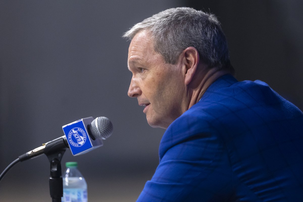 Ryan C. Hermens tweet media