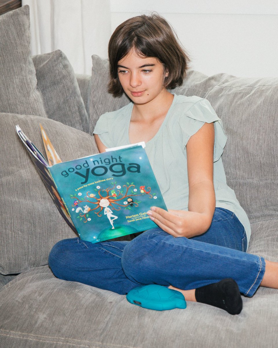 Happy National Day of Unplugging 📵  The average American spends over 7 hours a day on screens, and very little of that time makes us feel full.

Today is your reminder to slow down, look up, and be somewhere fully. The life you've been scrolling past is right in front of you.