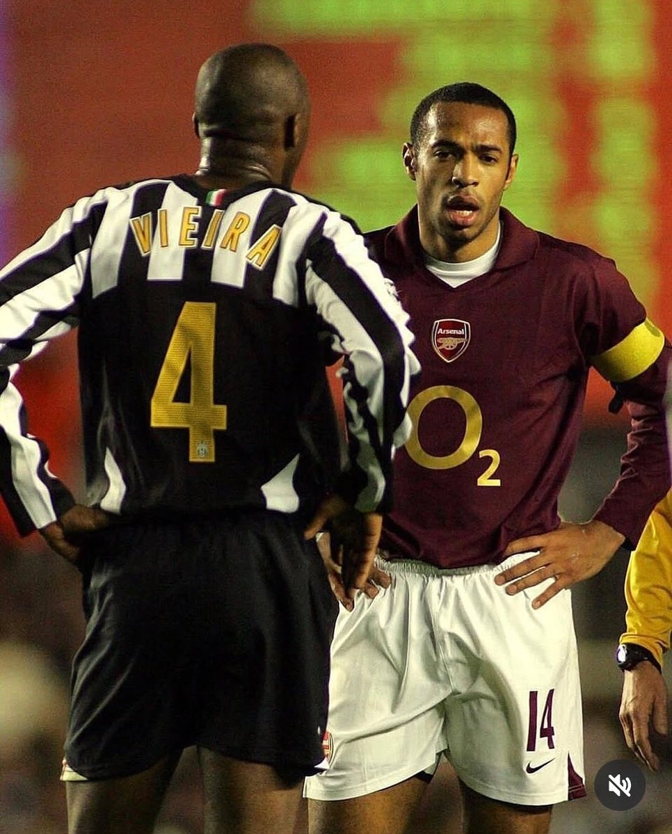 2000s Football ⚽ tweet media