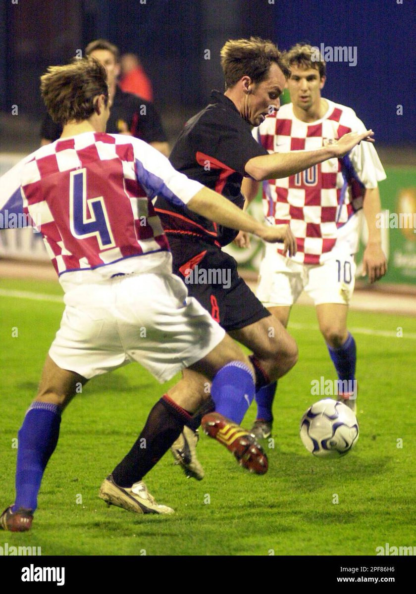 Kitted Off tweet media