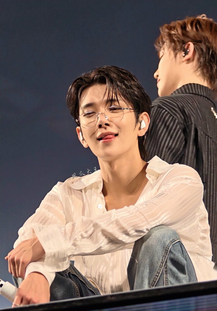 DEAR DEER | ◜𖥦◝ tweet media