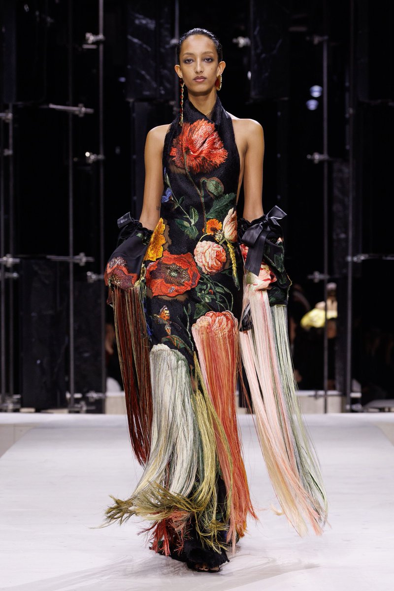 Oh, Mona Tougaard’s look at Givenchy FW26 was an adaptation of a painting by Filipino artist Olan Ventura!