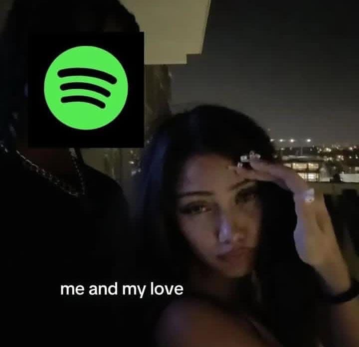 deefss0's tweet photo. Spotifyholic. https://t.co/jZHQYjTLz0