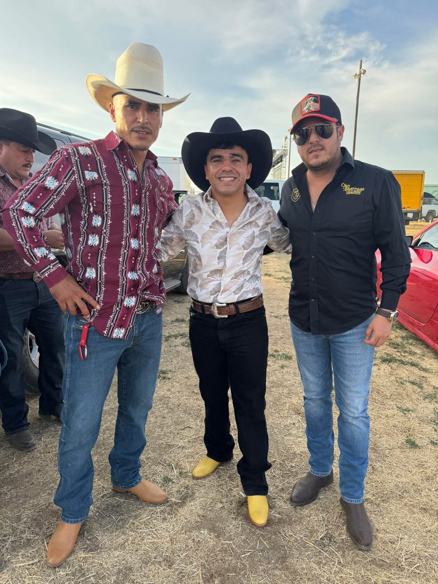 COWBOYLOVERS tweet media