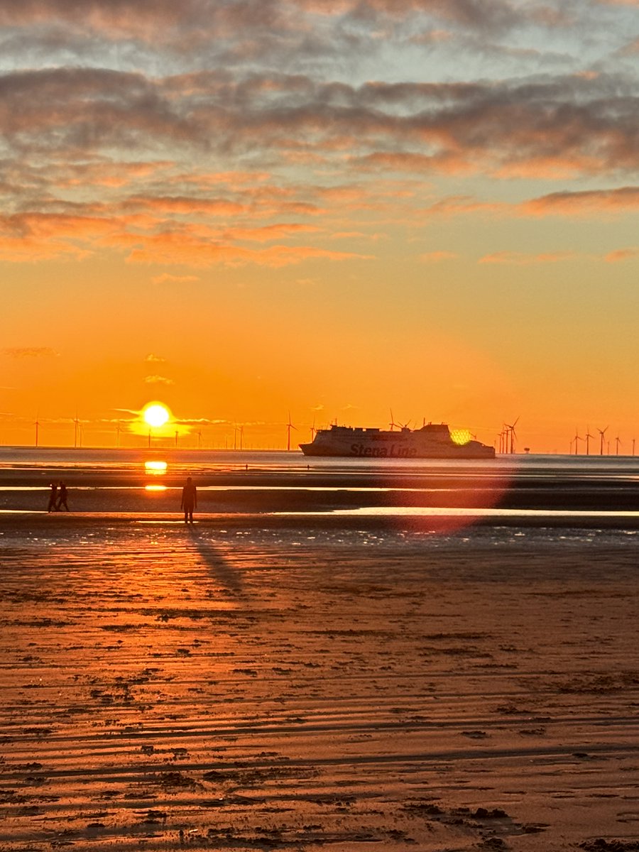 The Lip Queen®🌹 tweet media