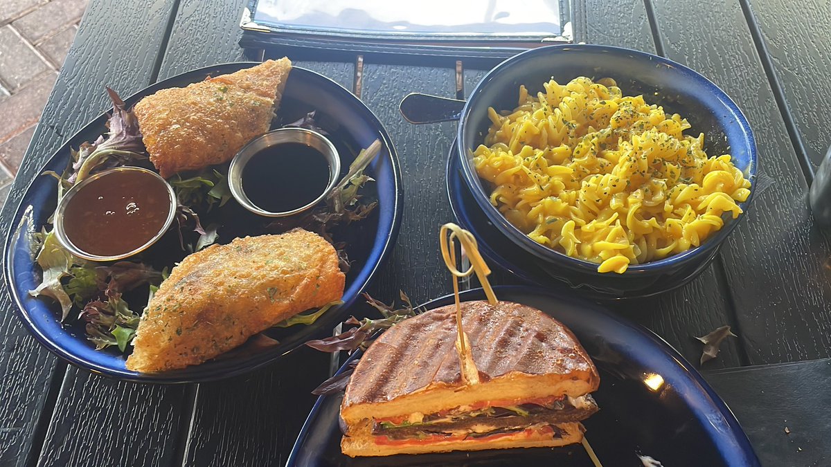 Christian James tweet media