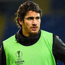 #Ovación90 al aire GUSTAVO BLANCO LESCHUK "Salimos de Irán por carretera a Turquía y de allí a España. Cuando cayó el primer misil se cerró el espacio aéreo. Ahora espero propuestas para seguir jugando. Si pasa el conflicto me gustaría cumplir mi contrato" <a href="/radionihuil/">Radio Nihuil</a>