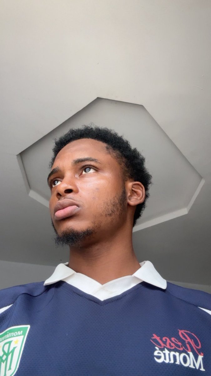 if u no get money…….hide ur face