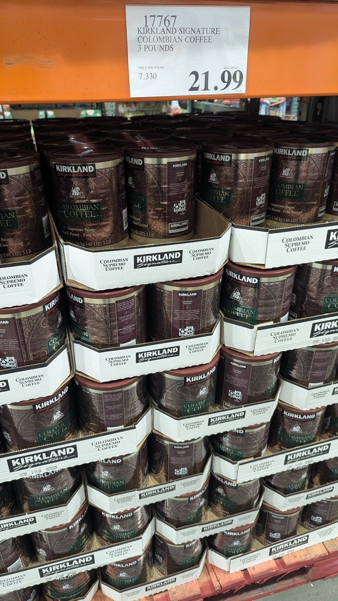 珈琲豆返品してきました。

一昨日買って一杯飲んだけど味が合わなくて…もし返品できるなら違うの買いたいけど、返品ポリシー尊重するから返品出来なかったら言ってね、持ち帰るから。

と謙って返品試みたら問題なく出来ました。ちと心苦しい。