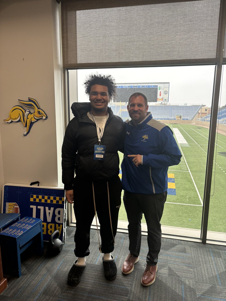 Zivad Robinson tweet media