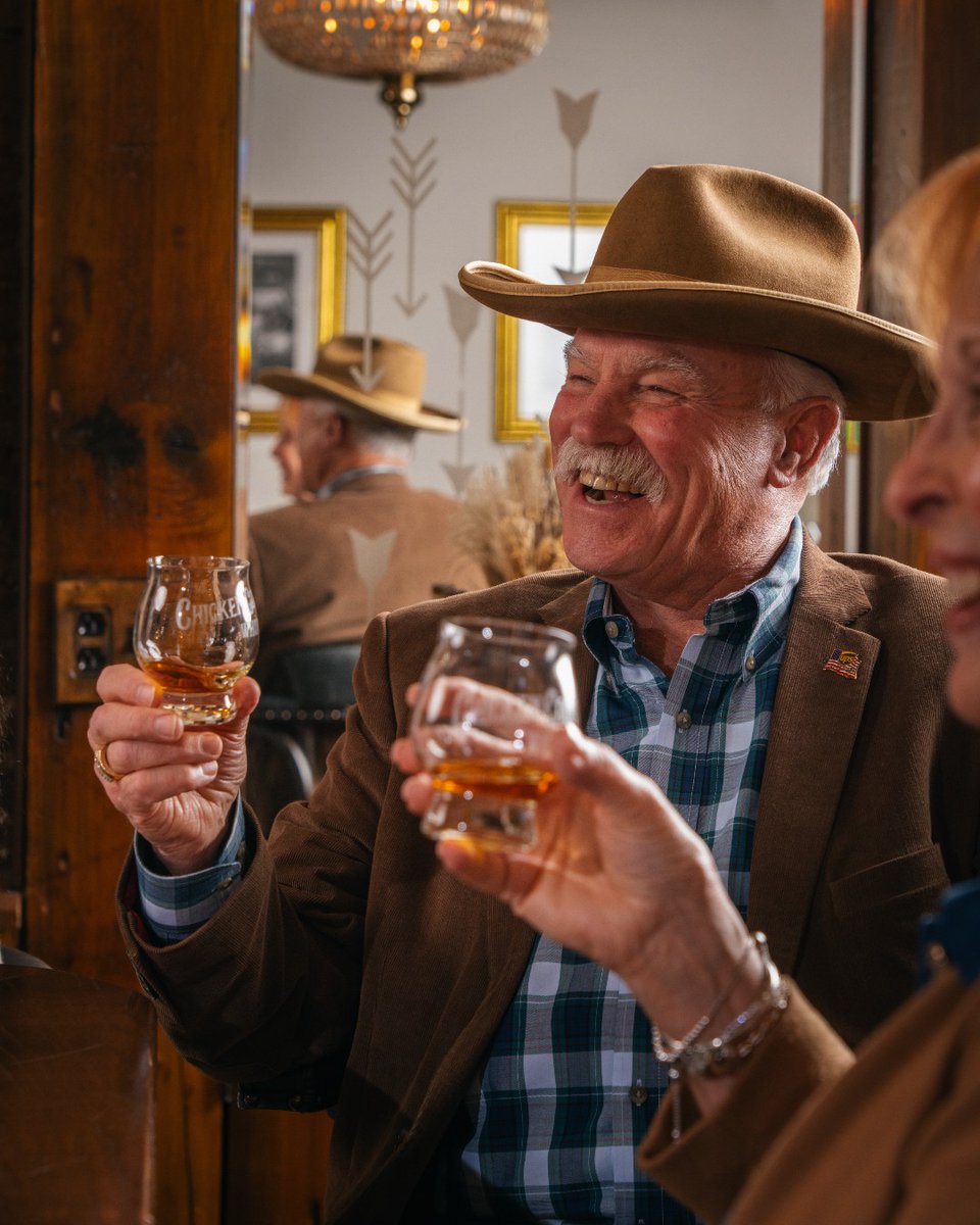 Chicken Cock Whiskey tweet media