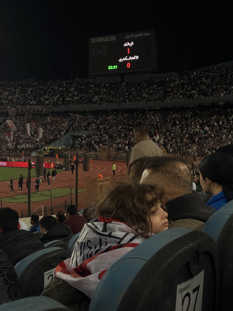 men3iem_sherief's tweet photo. قالي يا أبني  الزمالك هو حياتنا 🤍🤍 https://t.co/bpclGNvJqu