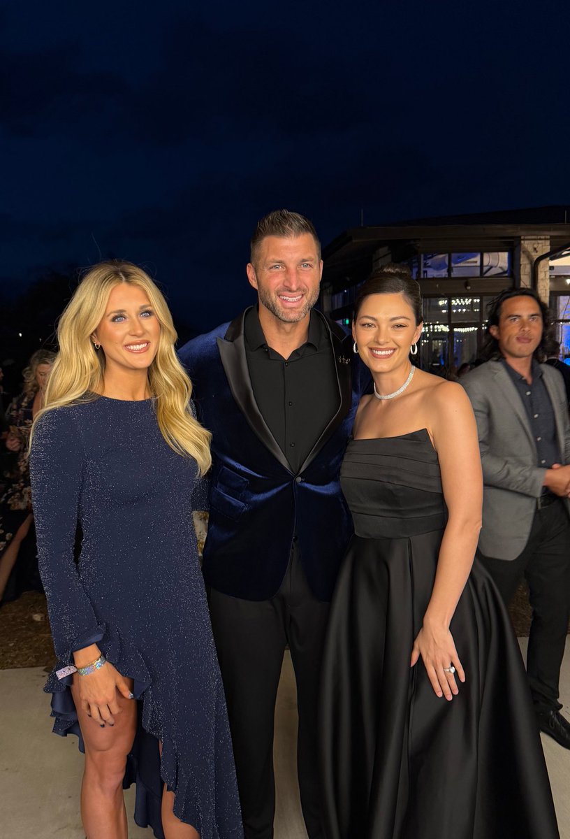 Riley_Gaines_'s tweet photo. Last night I got to hear about @TimTebow &amp; @DemiTebow heart for protecting the most vulnerable. Such a God-honoring and unfortunately necessary mission. 

May God continue to bless their ministry 🩵 https://t.co/kVN8PloPCX