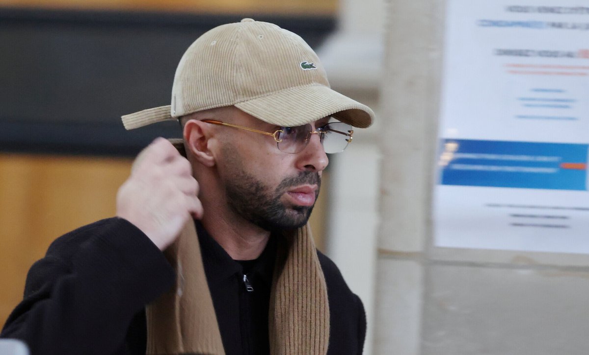 Le Parisien tweet media