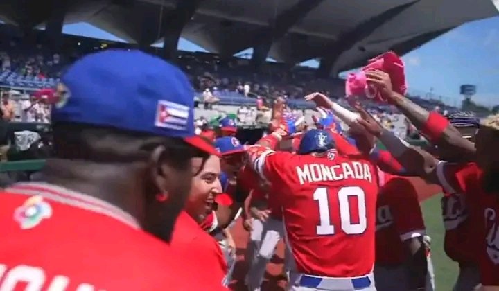 Pese a obstáculos ajenos al béisbol, el equipo #Cuba demostró preparación y espíritu colectivo. Les deseamos nuevos éxitos en el VI Clásico y que las cuatro letras sigan brillando con orgullo. <a href="/UJCdeCuba/">UJC de Cuba</a> <a href="/UJC__Guantanamo/">UJC Guantánamo</a>