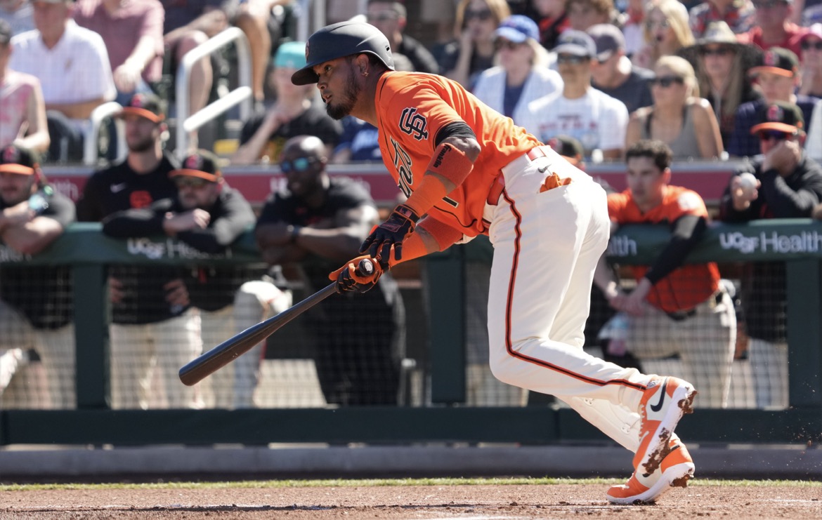 RotoWire's tweet photo. 2025 MLB At-Bats per Strikeout leaders:

Luis Arráez, 29.5🤯
Jacob Wilson, 12.5
Nico Hoerner, 12.2
Steven Kwan, 10.4
Ernie Clement, 8.9
Caleb Durbin, 8.9

These batting average anchors make consistent contact, and avoid striking out. But Arráez is in a world of his own. 

Luis Arráez defies the modern fantasy paradigm — no power, minimal speed — yet in the right format and at the right league depth, his contact mastery makes him a category anchor.