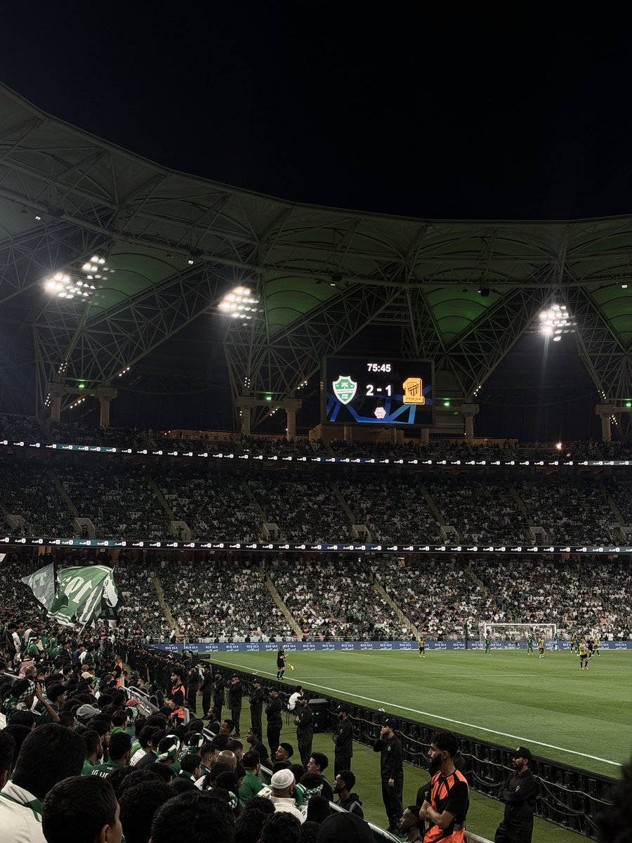 شموخ سوبر نخبوية👸🏻💚 tweet media