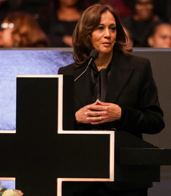 Kamala had Jesse Jackson’s barely conscious body wheeled out at the Democrat Convention in 2024.

Today she made his funeral about her trauma of losing to Trump.

They did the same thing to Jimmy Carter.