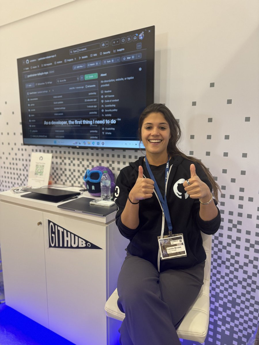 Ashley Wolf tweet media