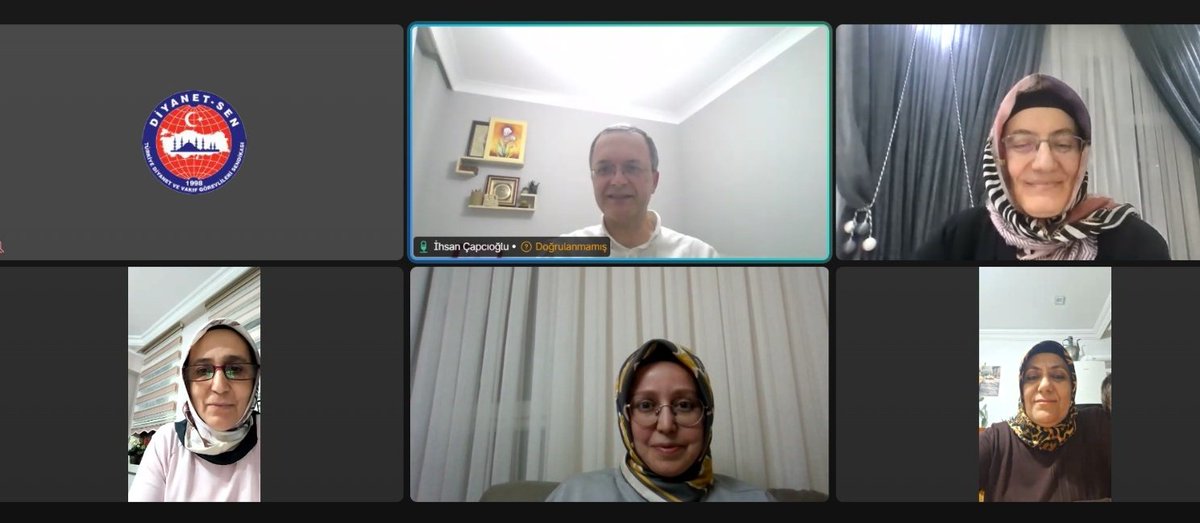 Teşkilatın Gönül Sofrasında Ramazan Sohbetleri buluşmamızda 
Diyanet İşleri Başkanlığı Din işleri Yüksek Kurul Üyesi Prof.Dr. İhsan Çapcıoğlu ile "Ramazan'da Camiyi Hayatın Merkezine Konumlandırmayı" konuştuk.
<a href="/MemurSenKonf/">Memur-Sen</a> 
<a href="/Diyanet_Sen/">Diyanet-Sen</a> 
<a href="/Sdka_Aydin/">Sıdıka AYDIN</a> 
<a href="/nurhan77845/">Nurhan Yıldırım</a>