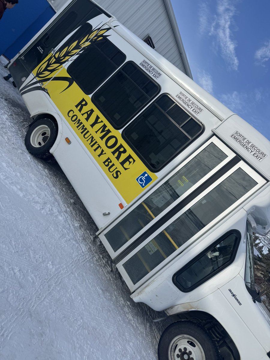 RocketsRaymore's tweet image. The short bus is fired up and we’re off to Grenfell to take on the @GrenfellSpits at 8 PM.  

Nothing better than do or die hockey!

#LetsGoRockets 🚀