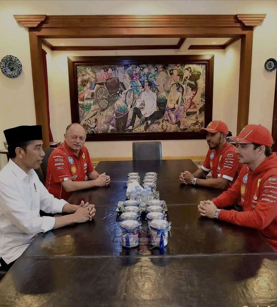 Indonesian Poop Base tweet media