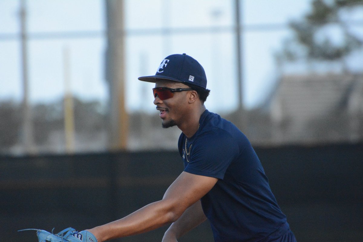 Thiel Athletics tweet media