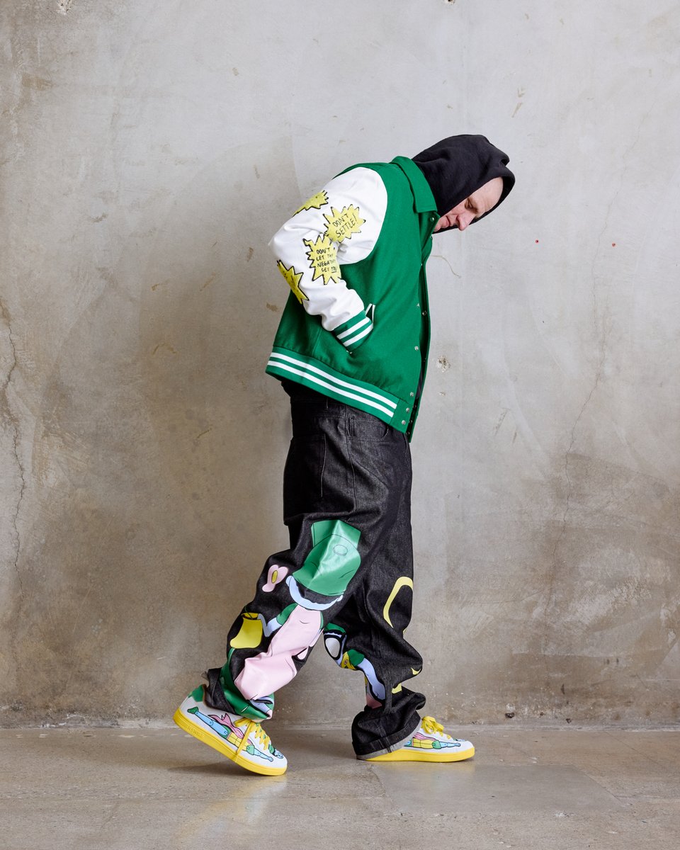 Shiekh.com tweet media