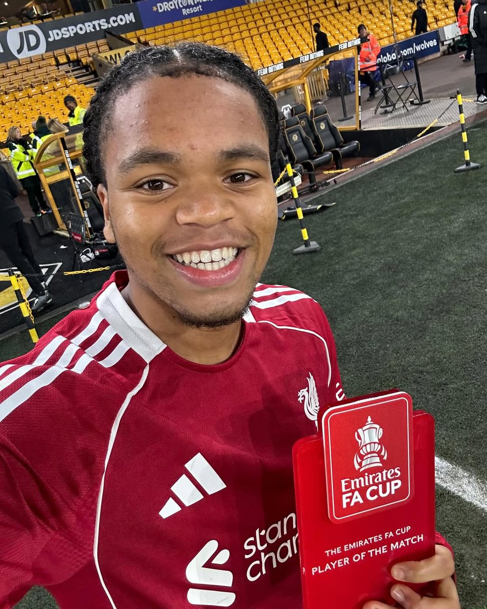 Rio Ngumoha tweet media