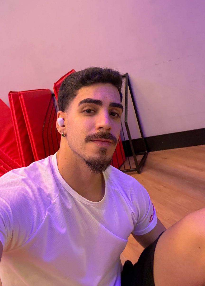 pablinho tweet media