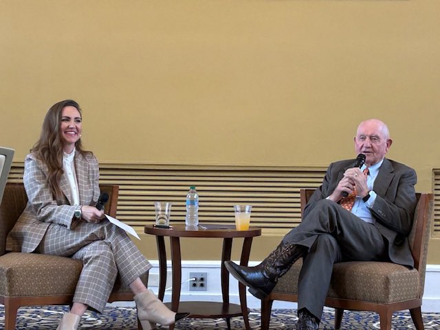 Rosaline Kwan tweet media