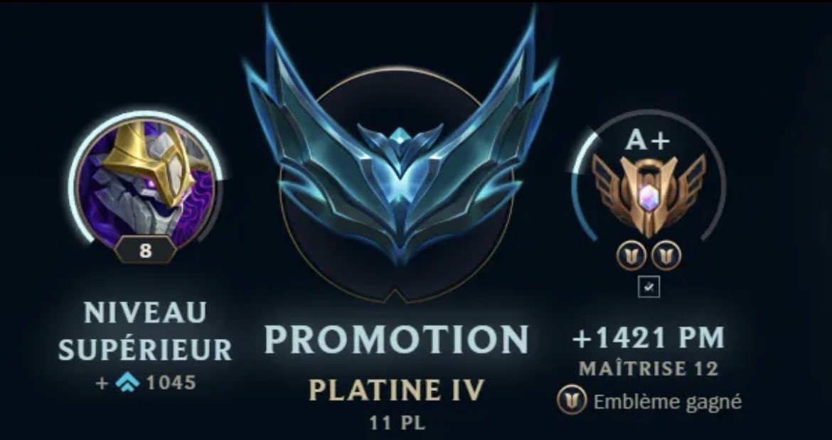 emma_fbe's tweet photo. Après 1 an et demi sur la faille, des games de 45min, des arcs jungle, 5000 pings (tous malveillants), je suis enfin passée platine en main support https://t.co/o5nb4Y5sHt