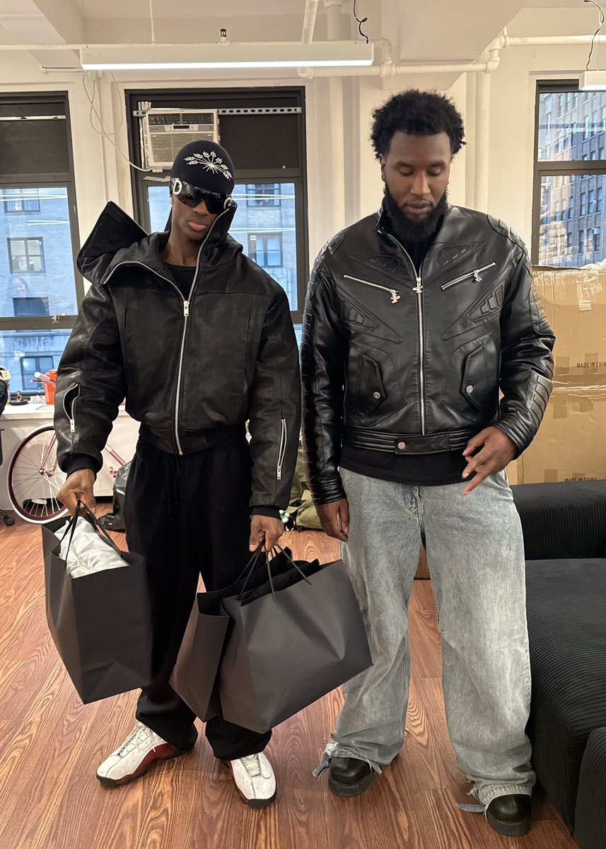 NOLOVESCOTT tweet media