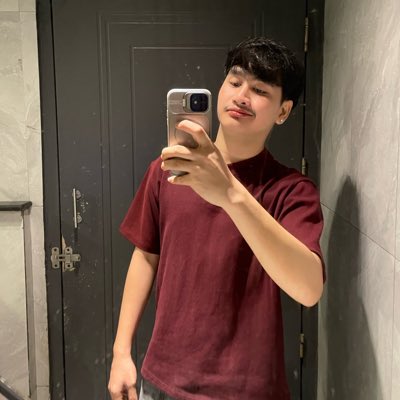 ITIT LY(•_-) tweet media