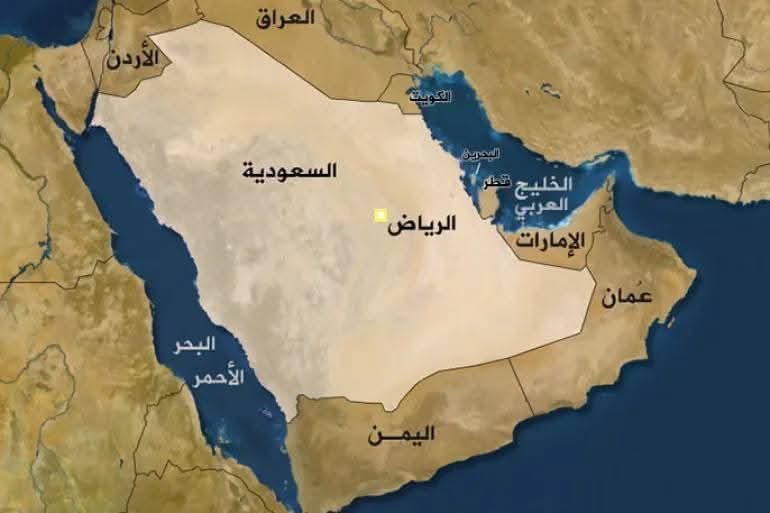 لا حل لدول الخليج في حال طالت مدة الحرب 
الا  التحول إلى إتحاد فدرالي مع المملكة واليمن وتكوين قوات موحدة لحماية الجزيرة العربية والاتحاد اقتصادياًً وعسكرياً لتأمين وصول السلع وتصدير المنتجات النفطية وحتى تنقل المواطنين ..
#السعودية 
#اليمن