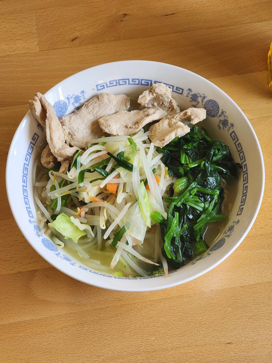 朝からサッポロの塩！！
二日酔いに柔らか野菜が沁みるんじゃ