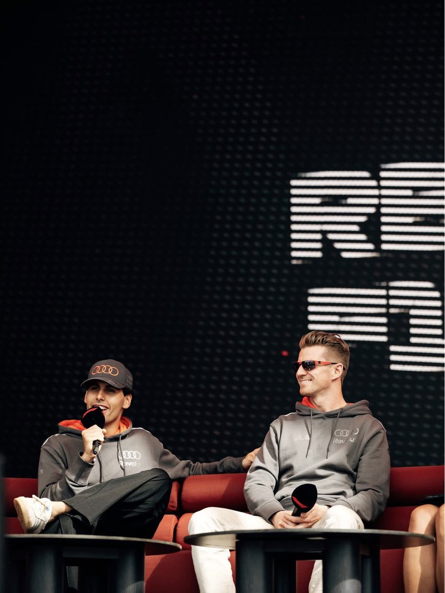 Notre duo est à moins d’une heure de disputer la première séance de qualifications de l’histoire d’Audi Revolut F1 Team. 🖤🇩🇪

On espère un très bon résultat pour le début de l’aventure. 🤞👀

#AusGP #F1