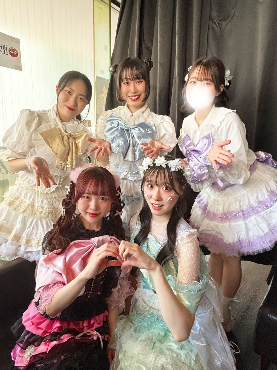 Baby_blue_eyest's tweet photo. ♡御礼♡

SGR Vol.253 💚あいりお生誕祭🩷ありがとうございました！
ふたりの渾身のステージ、いかがでしたかー？

そしてみみ、まめ、ななせもゲストとして出演しました♪
あらためてあいちゃん、りおちゃん、20歳のお誕生日おめでとう♡ ふたりがハッピーな1年をおくれますように❣️

#べびぶる https://t.co/MlpkxtoS1U