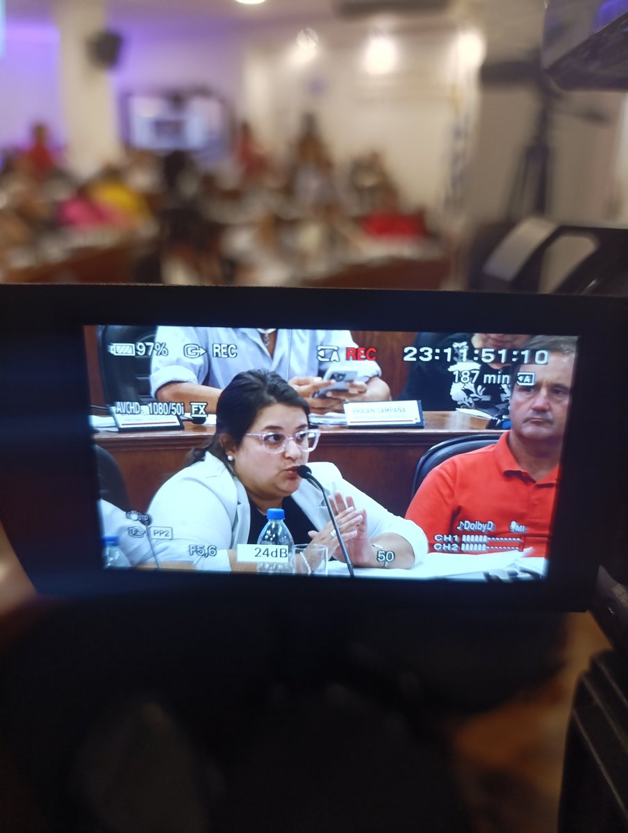 🗣️ Andrea Rizzo: "Cuando discutimos el fideicomiso ningún iluminado planteó agregar la terminal. Incluso cuando el Partido Nacional y Partido Colorado plantearon agregar obras el Frente Amplio se negó. Decir que hoy votarían un fideicomiso para la terminal es mentirle a la gente"