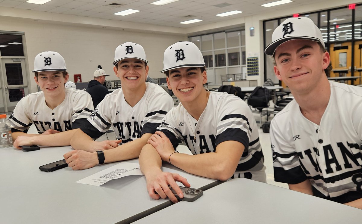 DHS Titan Baseball tweet media