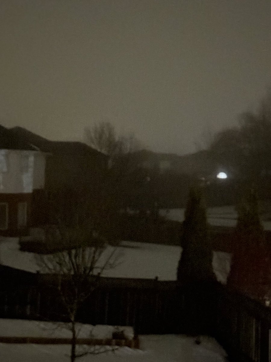 WeatherCAN tweet media