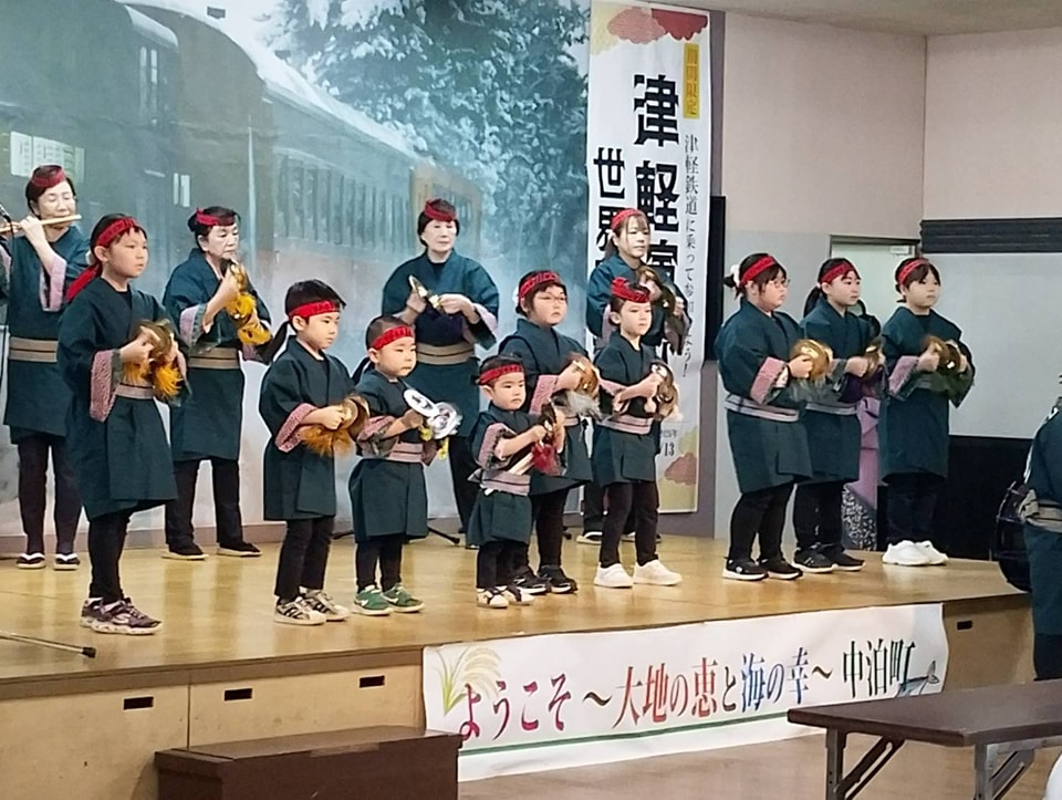 こんにちは、ちえっちーです。
＃中泊町 ＃津軽鉄道　＃#津軽中里駅
＃駅ナカにぎわい空間
＃中泊大集合市　かなり盛り上がっています！
そんな様子でSNSの投稿が遅れました。
申し訳ありません💦
投稿この後、続きます！！！
＃津軽半島観光アテンダント