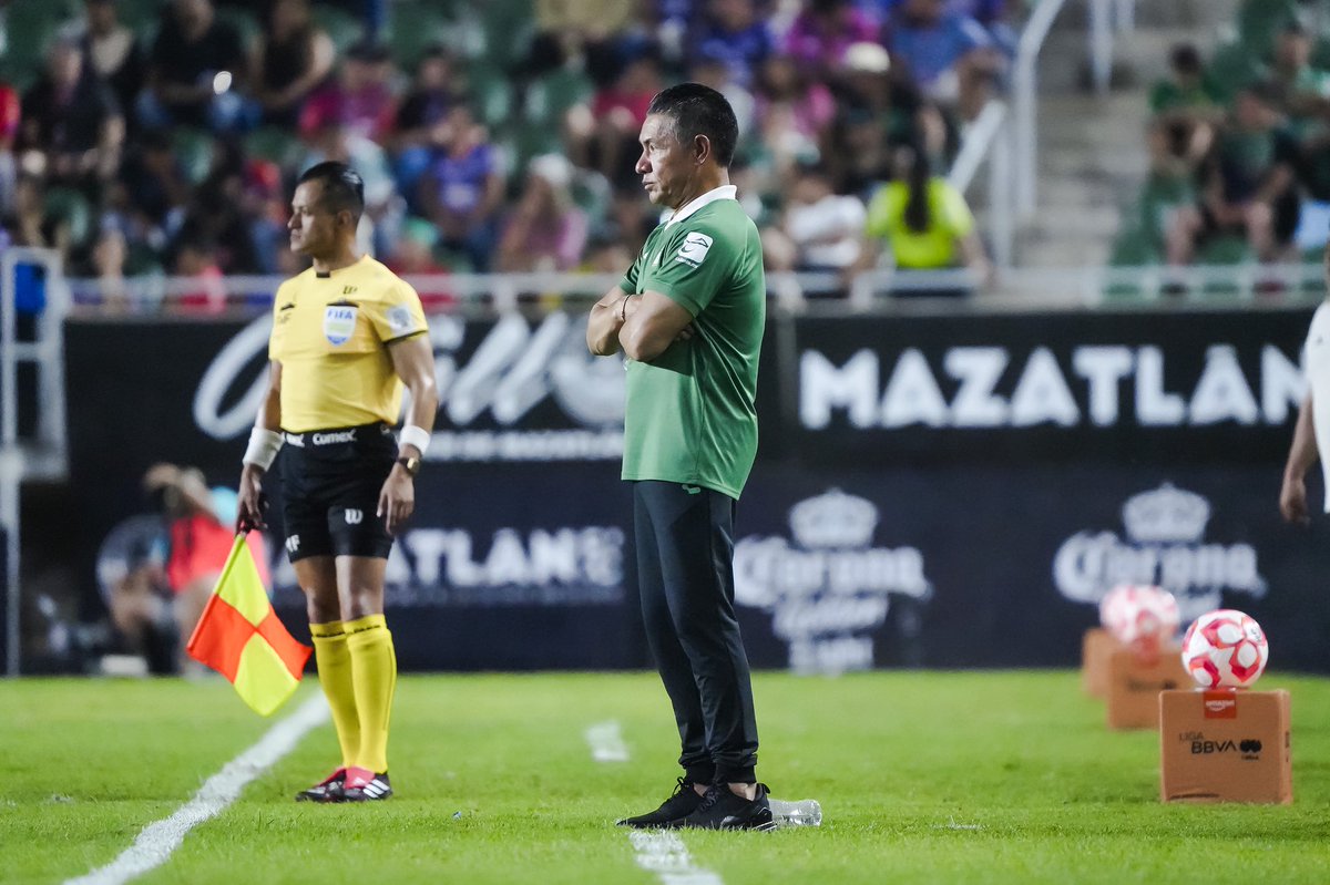 Club León tweet media