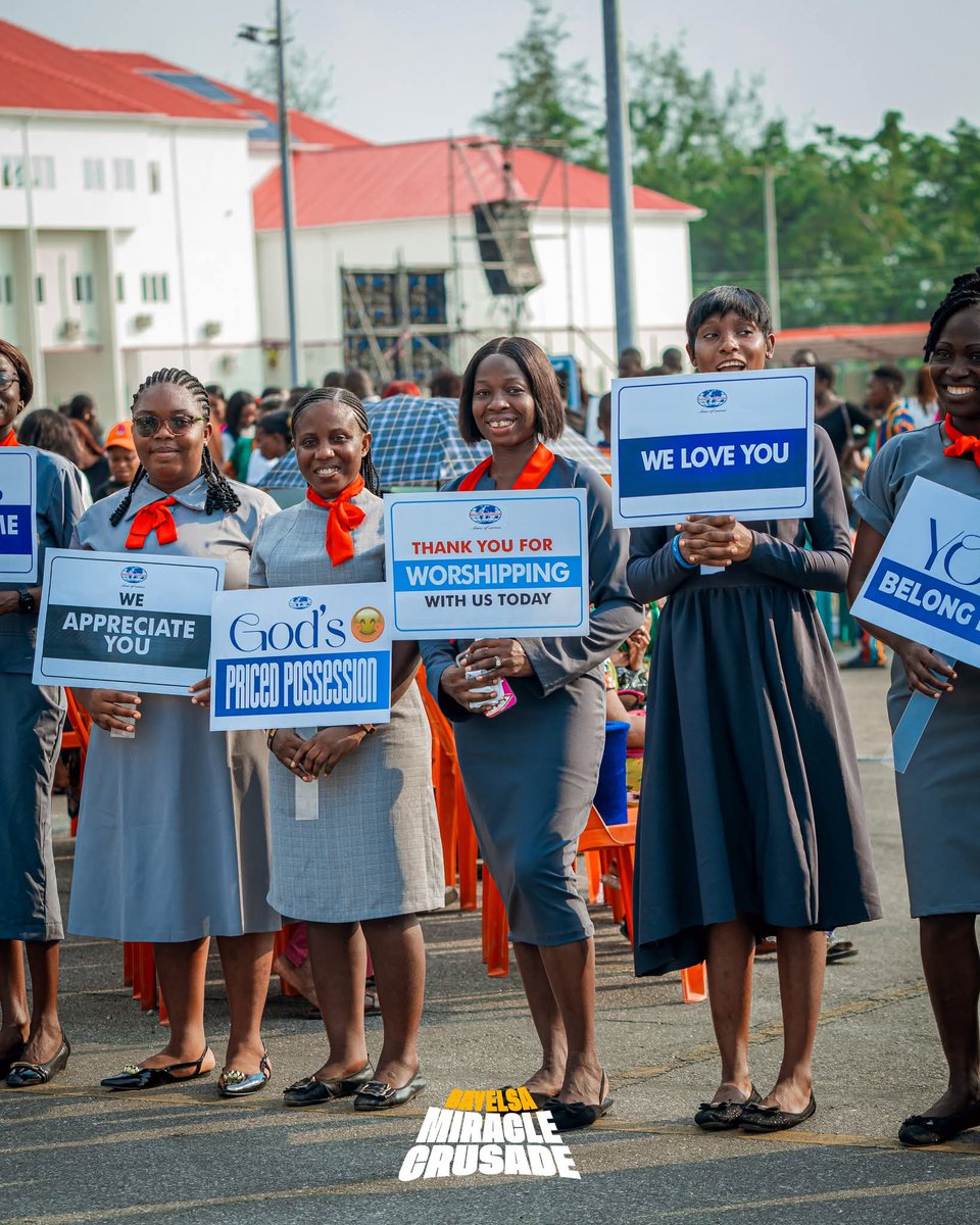 smhosglobal's tweet photo. The people of Bayelsa State came with faith and great expectation, ready to receive what God has prepared for them. You could see the hunger and anticipation in their hearts, all set to receive their miracles.
#SMHOS #BayelsaMiracleCrusade https://t.co/6pNTZebrz2