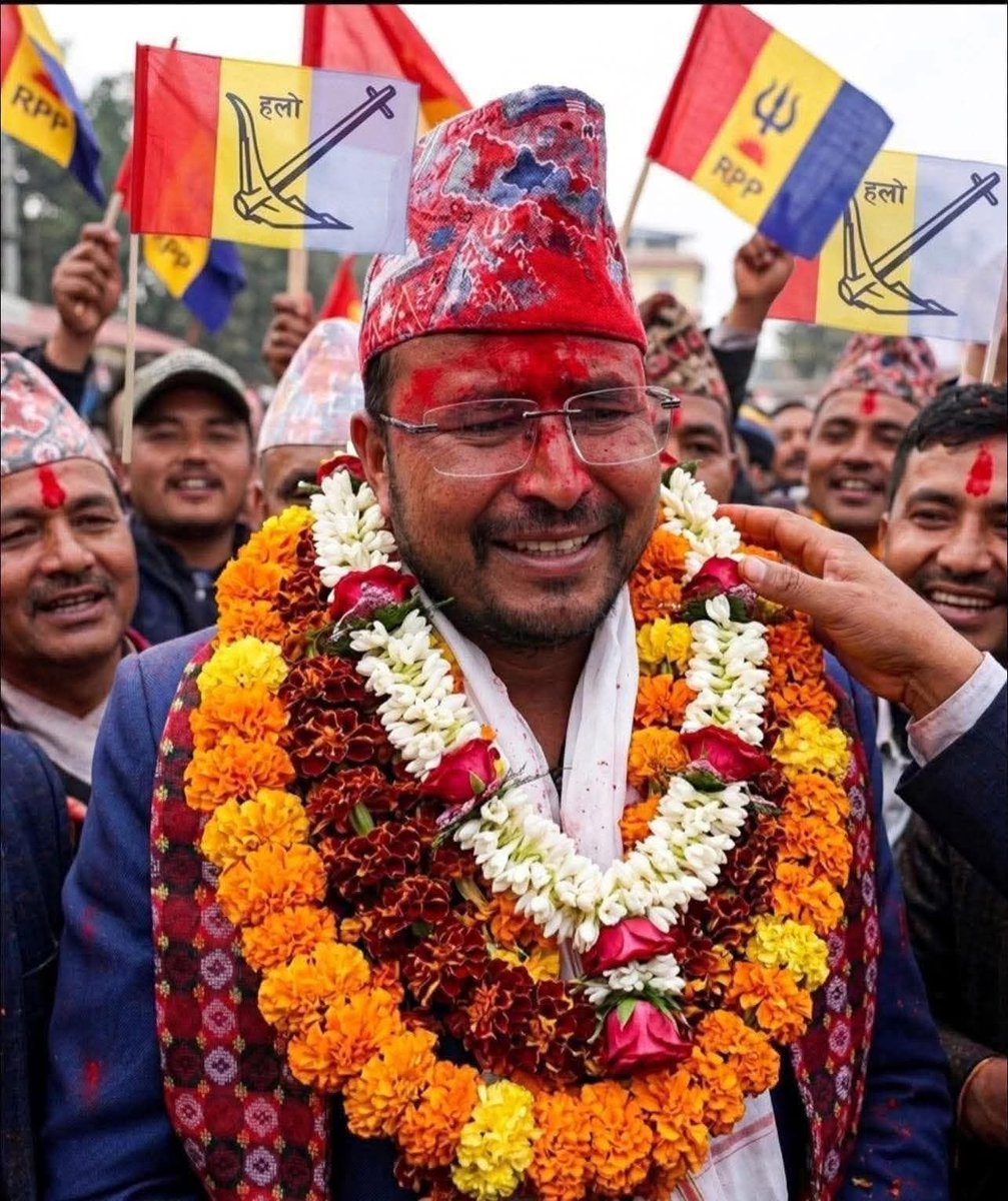 habipaudel's tweet photo. आफ्नो उम्मेद्वार नै नचिनी,आफ्नो माटो नचिनि विदेशिएका परिवारको मात्र कुरा सुनेर, उम्मेदवारको चरित्र नै नहेरी, आँखा चिम्लिएर चुपचाप छाप गरेको भए आज सायद शाहि को पनि उहि हालत हुन्थ्यो होला तर धन्न देशैभरिबाट सचेत मतदाता र उम्मेदवारको काम हेरेर मत दिने जनता चाहिँ जुम्लाका नै रहेछन् । https://t.co/D8v4icc0m3