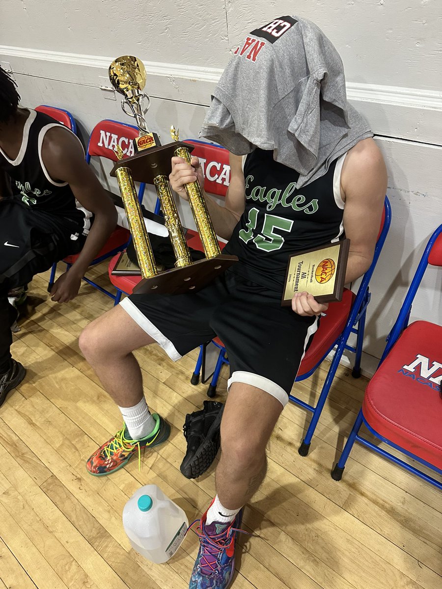 Jake Reinhart tweet media