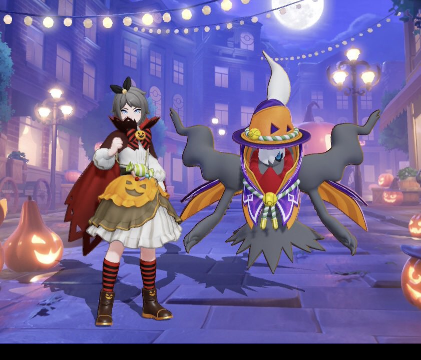 you_white7's tweet photo. ホロウェア急に増えたけど最初のハロウィンの帽子ぶち抜きスタイル何度見ても天才で好き https://t.co/3uha1PIFZf