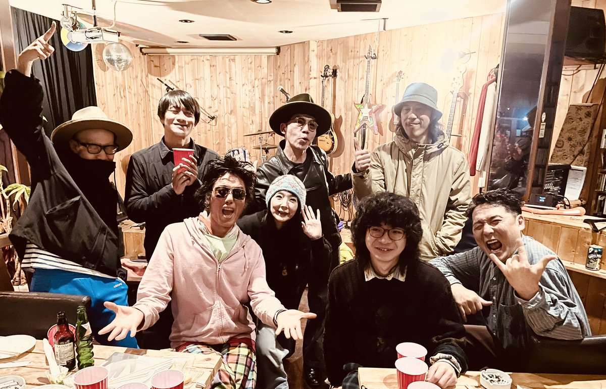 DANGEROUS NIGHT VOL.2 でした！みなさまありがとうございました。会場のたこやきbarひかげん、フードもお酒も充実してたいへん素敵なお店でした👀👀👀