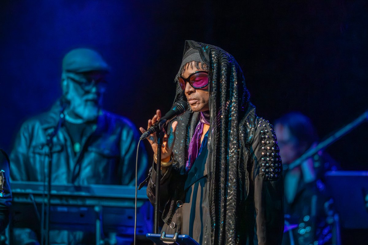 Centre In The Square tweet media